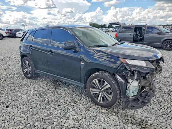JA4ARUAU2NU012485 — 2022 Mitsubishi Outlander, фото 4 с аукциона Copart, Передняя часть