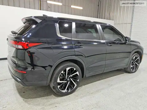 JA4J3TA83NZ072311 — 2022 Mitsubishi Outlander, фото 3 с аукциона Copart 15.10.2026, Мелкие вмятины и царапины