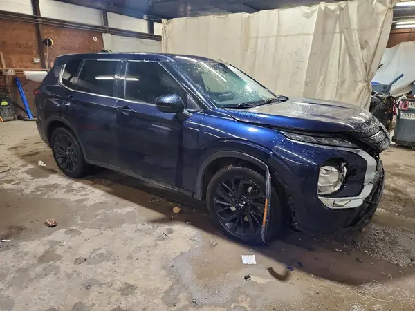JA4J4UA88NZ066412 — 2022 Mitsubishi Outlander, фото 4 с аукциона Copart, Передняя часть