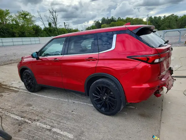 JA4J4UA88NZ066510 — 2022 Mitsubishi Outlander, фото 2 с аукциона Copart 28.09.2026, Задняя часть
