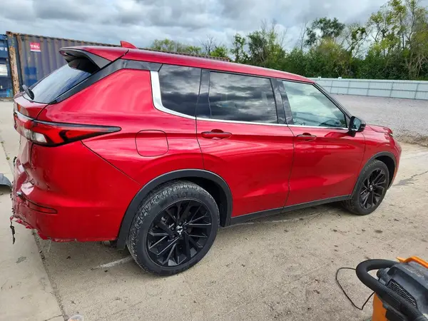 JA4J4UA88NZ066510 — 2022 Mitsubishi Outlander, фото 3 с аукциона Copart 28.09.2026, Задняя часть