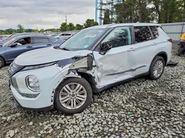 JA4J4TA83NZ048345 — 2022 Mitsubishi Outlander, Боковая часть (Side), фото до ремонта