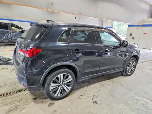 2022 MITSUBISHI OUTLANDER VIN JA4ARUAU6NU023814 фото 3
