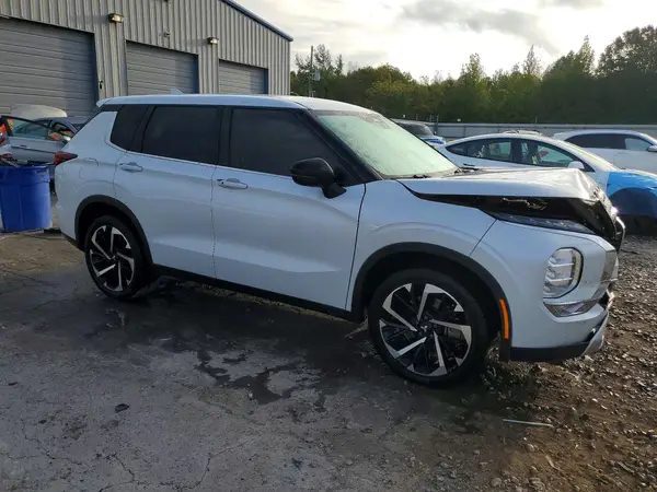 JA4J3UA80NZ015232 — 2022 Mitsubishi Outlander, фото 4 с аукциона Copart, Передняя часть