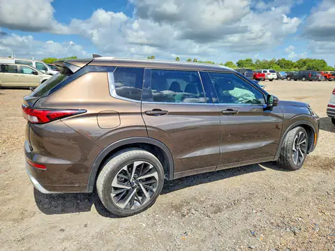 JA4J3VA80PZ022609 — 2023 Mitsubishi Outlander, фото 3 с аукциона Copart 30.09.2026, Боковая часть