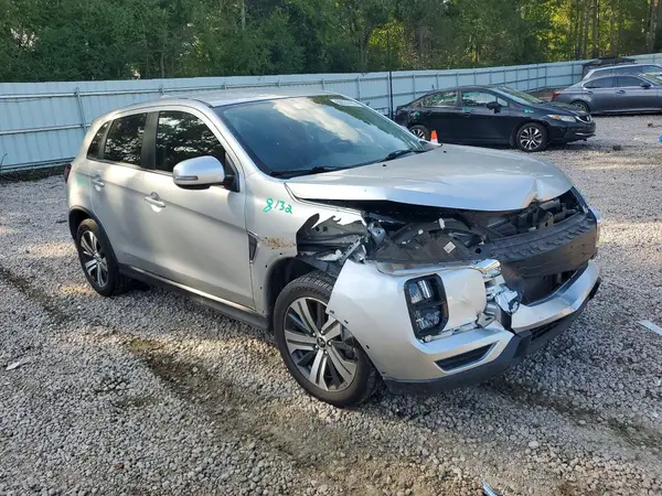 JA4ARUAU8PU009934 — 2023 Mitsubishi Outlander, фото 4 с аукциона Copart, Передняя часть