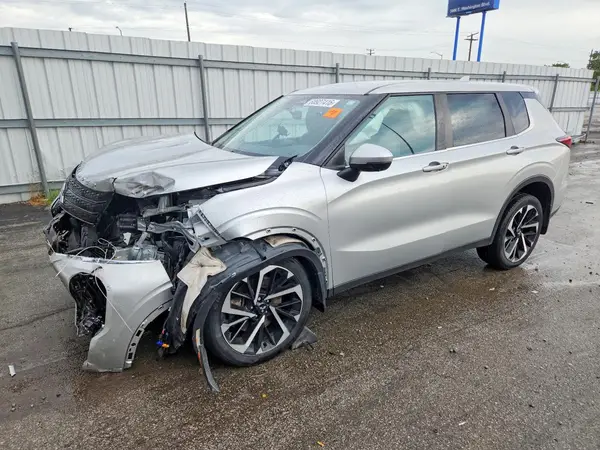 JA4J4UA83PZ046748 — 2023 Mitsubishi Outlander, Передняя часть (Front End), фото до ремонта
