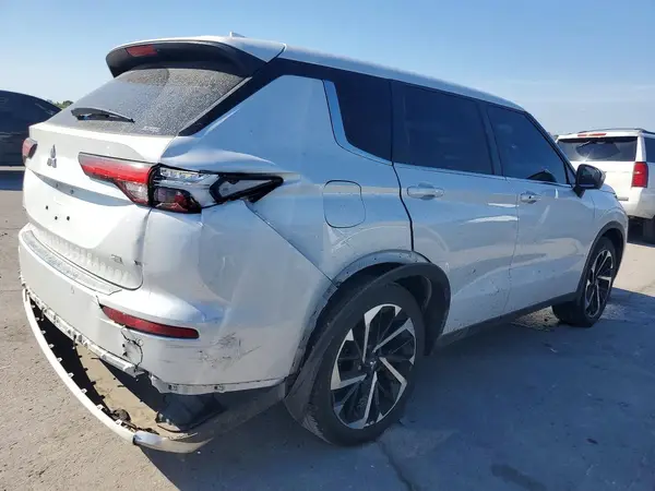 JA4J4UA86PZ042435 — 2023 Mitsubishi Outlander, фото 3 с аукциона Copart, Задняя часть