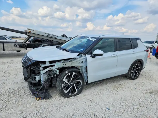JA4J3UA81PZ047948 — 2023 Mitsubishi Outlander, Передняя часть (Front End), фото до ремонта