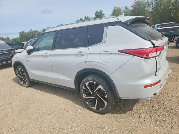 JA4T5UA92PZ621100 — 2023 Mitsubishi Outlander, фото 2 с аукциона Copart 01.10.2026, Задняя часть