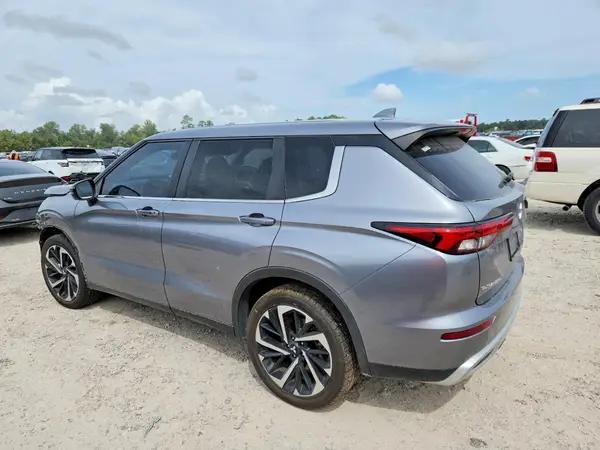 JA4J3VA88RZ041797 — 2024 Mitsubishi Outlander, фото 2 с аукциона Copart, Передняя часть
