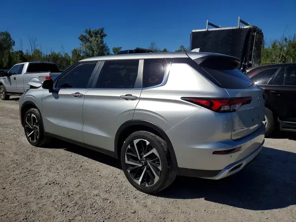 JA4J4VA81RZ046868 — 2024 Mitsubishi Outlander, фото 2 с аукциона Copart, Передняя часть