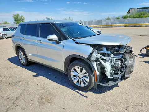 2025 Mitsubishi Outlander VIN JA4J4UA87SZ012613 фото 4