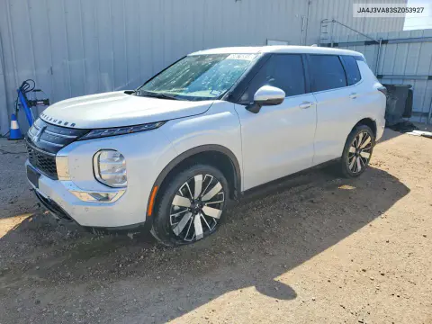 JA4J3VA83SZ053927 — 2025 Mitsubishi Outlander, Передняя часть, фото до ремонта
