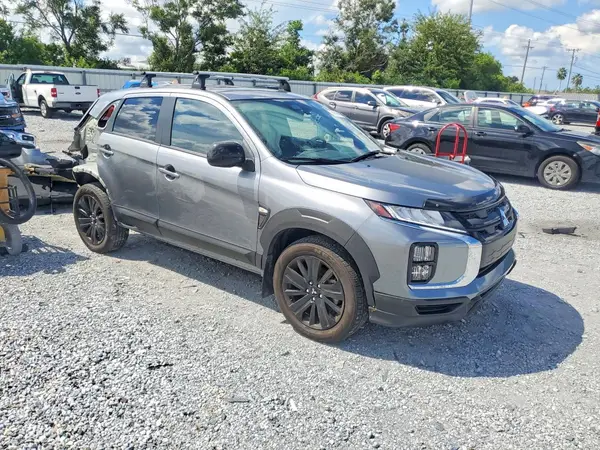 JA4ARUAUXSU014612 — 2025 Mitsubishi Outlander, фото 4 с аукциона Copart, Задняя часть