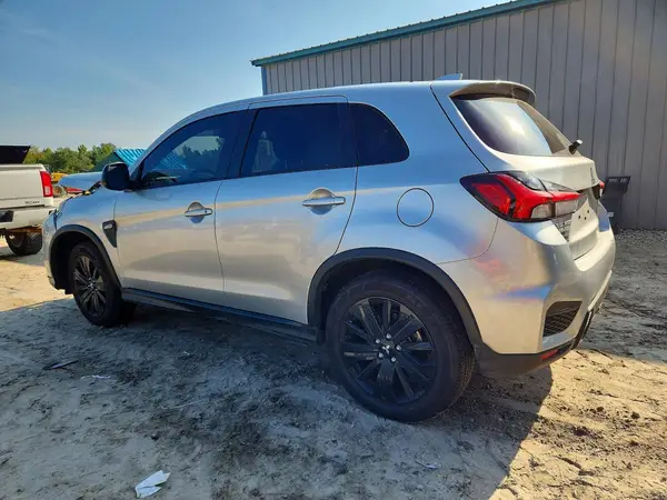 JA4ARUAU5TU016009 — 2026 Mitsubishi Outlander, фото 2 с аукциона Copart, Передняя часть