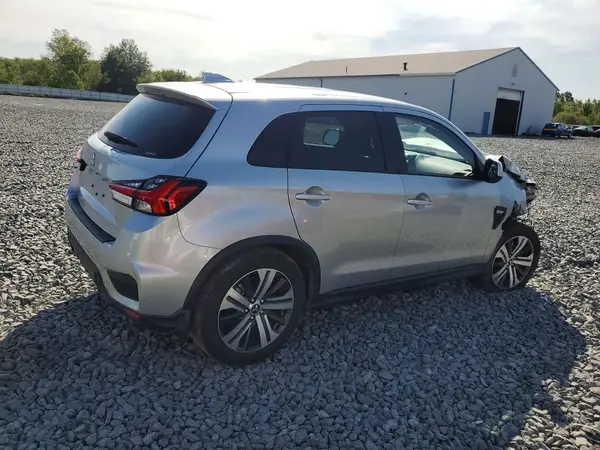 JA4ARUAU1TU003936 — 2026 Mitsubishi Outlander, фото 3 с аукциона Copart, Передняя часть