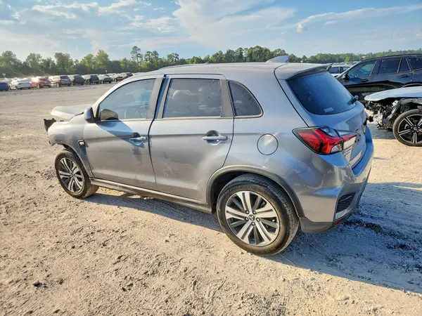 JA4ARUAU5VU001660 — 2026 Mitsubishi Outlander, фото 2 с аукциона Copart, Передняя часть