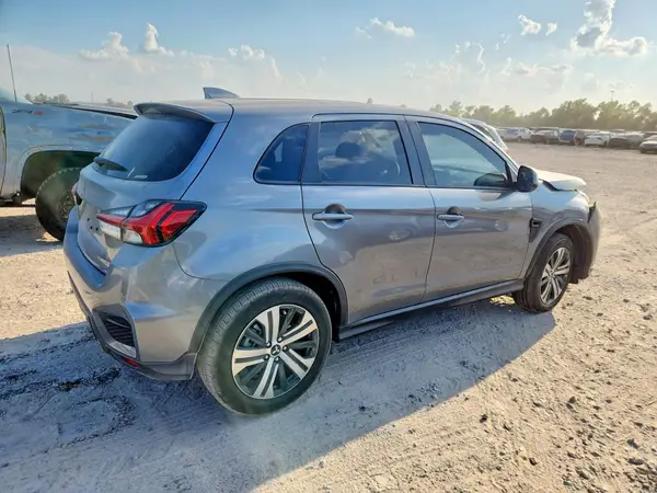 JA4ARUAU5VU001660 — 2026 Mitsubishi Outlander, фото 3 с аукциона Copart, Передняя часть