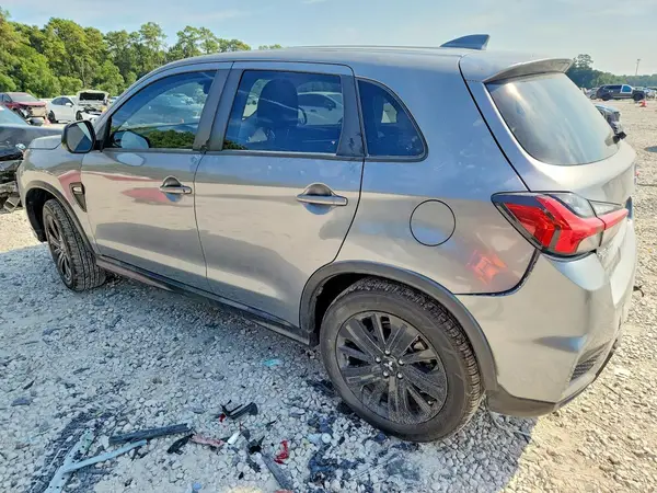 JA4ARUAUXTU017754 — 2026 Mitsubishi Outlander, фото 2 с аукциона Copart, Передняя часть