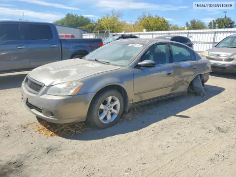1N4AL11D45N910849 — 2005 Nissan Altima, Задняя часть, фото до ремонта