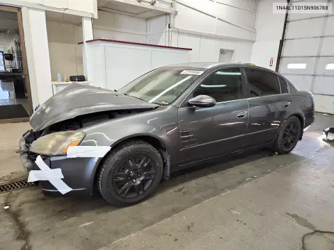 1N4AL11D15N906788 — 2005 Nissan Altima, Передняя часть, фото до ремонта