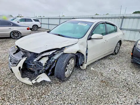 1N4AL2AP9BN424453 — 2011 Nissan Altima, Передняя часть (Front End), фото до ремонта