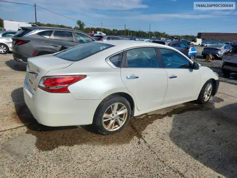 2013 Nissan Altima 2.5 VIN 1N4AL3AP9DC200684 фото 3
