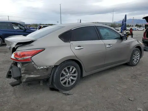 2014 Nissan Altima VIN 1N4AL3AP2EN225447 фото 3