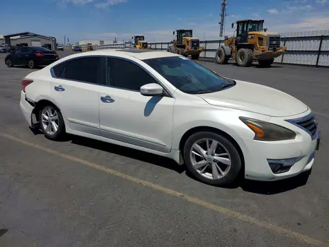 2014 Nissan Altima VIN 1N4AL3AP5EC202496 фото 4