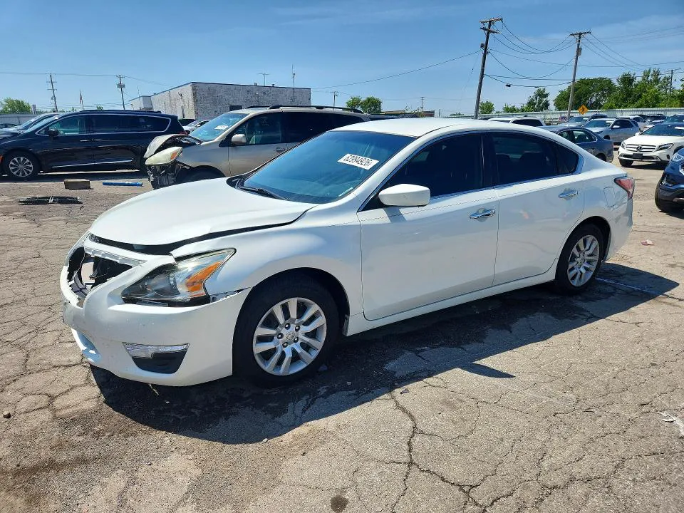 2014 Nissan Altima VIN 1N4AL3AP0EN357431 фото 1