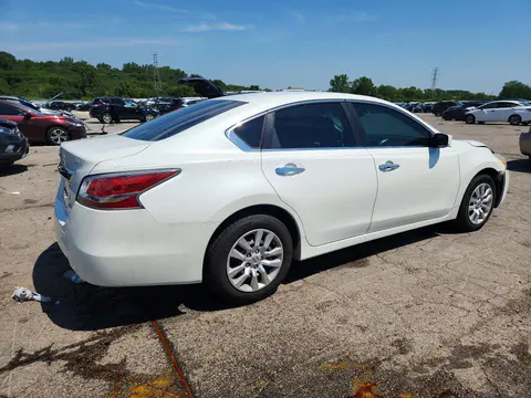 2014 Nissan Altima VIN 1N4AL3AP0EN357431 фото 3