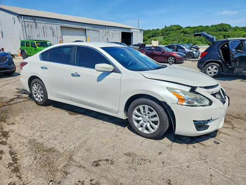2014 Nissan Altima VIN 1N4AL3AP0EN357431 фото 4