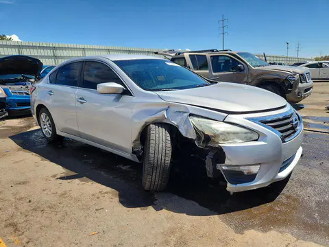 2014 Nissan Altima VIN 1N4AL3AP4EN366665 фото 4