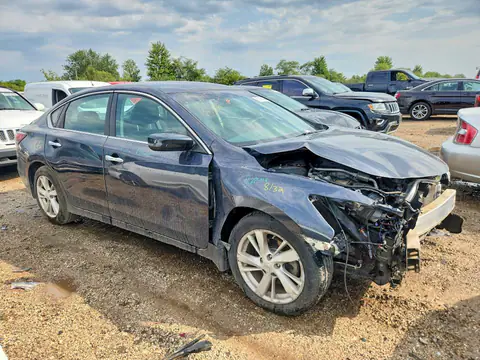 1N4AL3AP4EC107251 — 2014 Nissan Altima, фото 4 с аукциона Copart 06.10.2026, Передняя часть