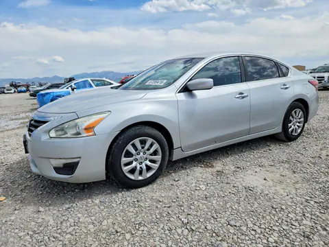 1N4AL3AP1EN252140 — 2014 Nissan Altima, Мелкие вмятины и царапины (Minor Dent/Scratches), фото до ремонта