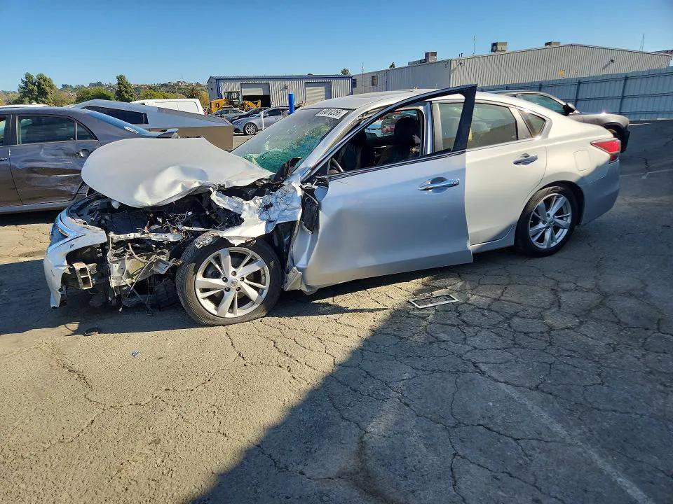 2014 Nissan Altima VIN 1N4AL3AP9EC151598 фото 1