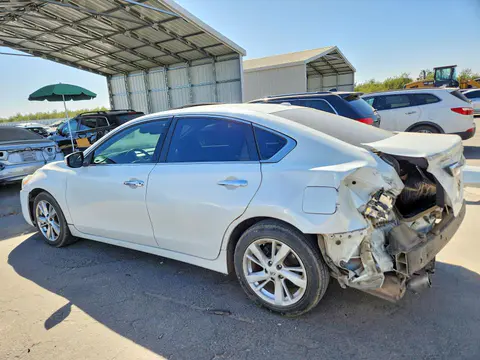 2014 Nissan Altima VIN 1N4AL3AP6EN227024 фото 2