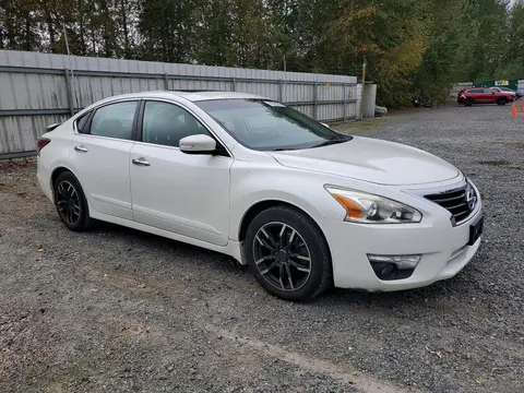 2014 Nissan Altima VIN 1N4AL3AP7EC296736 фото 4