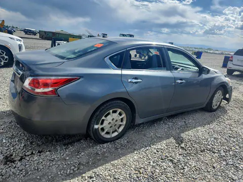 2015 Nissan Altima VIN 1N4AL3AP7FC104975 фото 3