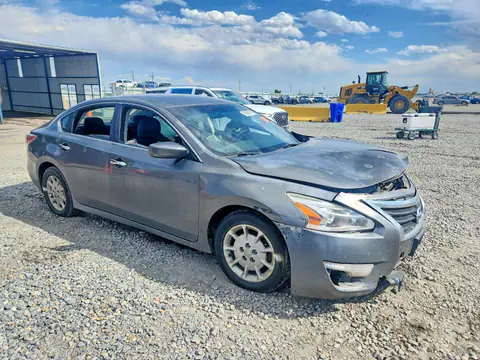 2015 Nissan Altima VIN 1N4AL3AP7FC104975 фото 4