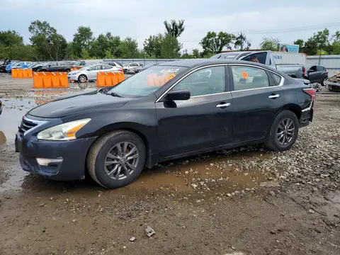 1N4AL3AP3FC573884 — 2015 Nissan Altima, Вандализм (Vandalism), фото до ремонта