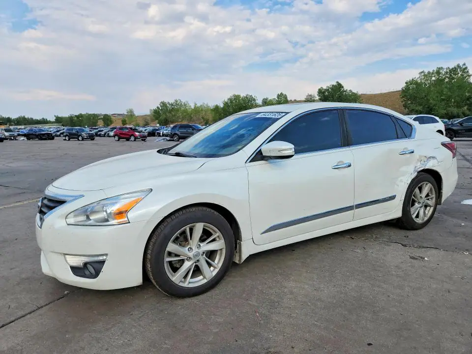 1N4AL3AP4FC592914 Nissan Altima 2015 — повреждение Боковая часть, фото до ремонта