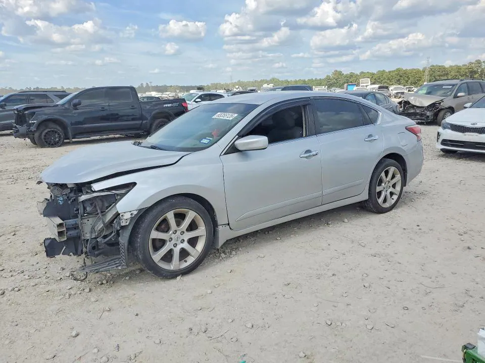 2015 NISSAN ALTIMA VIN 1N4AL3AP3FC147922 фото 1