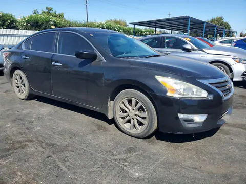 2015 Nissan Altima VIN 1N4AL3APXFC464483 фото 4