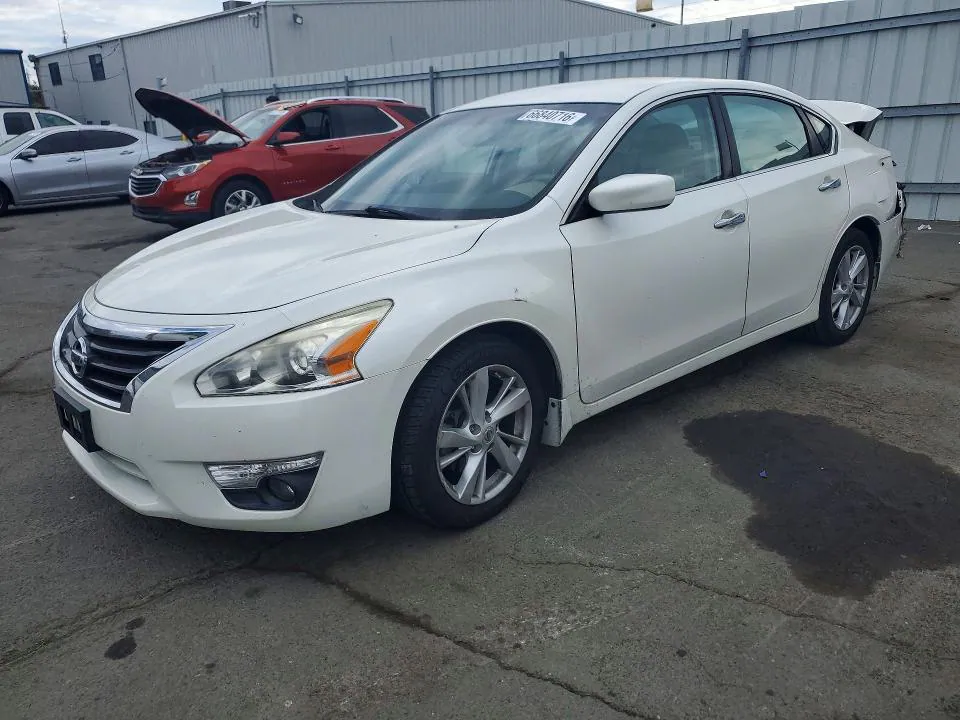 2015 Nissan Altima VIN 1N4AL3AP9FC273654 фото 1