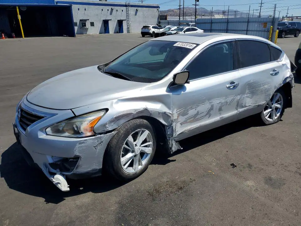 1N4AL3AP7FC595791 Nissan Altima 2015 — повреждение Задняя часть, фото до ремонта