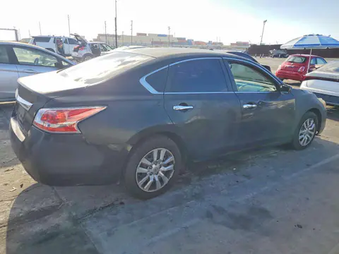 2015 Nissan Altima VIN 1N4AL3AP2FC206409 фото 3