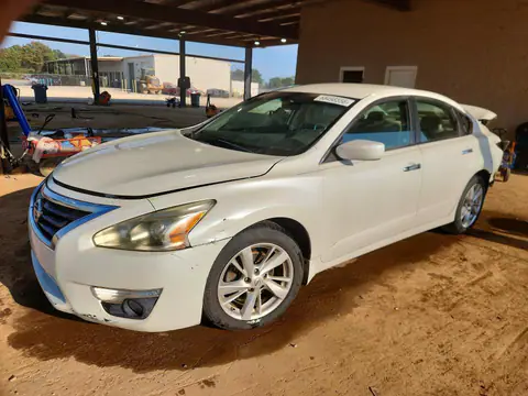 1N4AL3AP8FC191298 — 2015 Nissan Altima, Задняя часть (Rear End), фото до ремонта