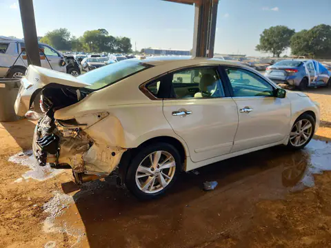 1N4AL3AP8FC191298 — 2015 Nissan Altima, фото 3 с аукциона Copart 14.10.2026, Задняя часть
